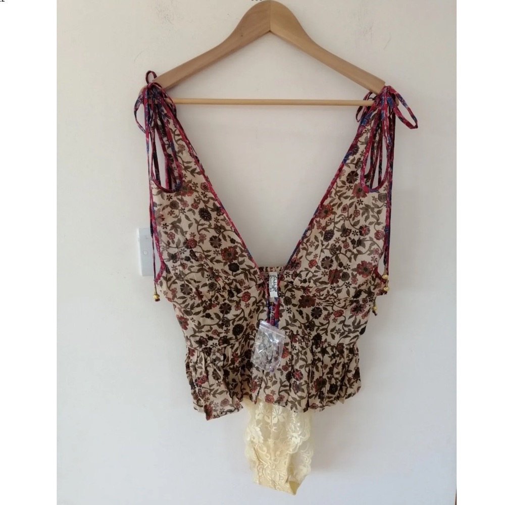 NWTS/HTF FREE PEOPLE SERENE BODYSUIT (L) - Picture 4 of 11